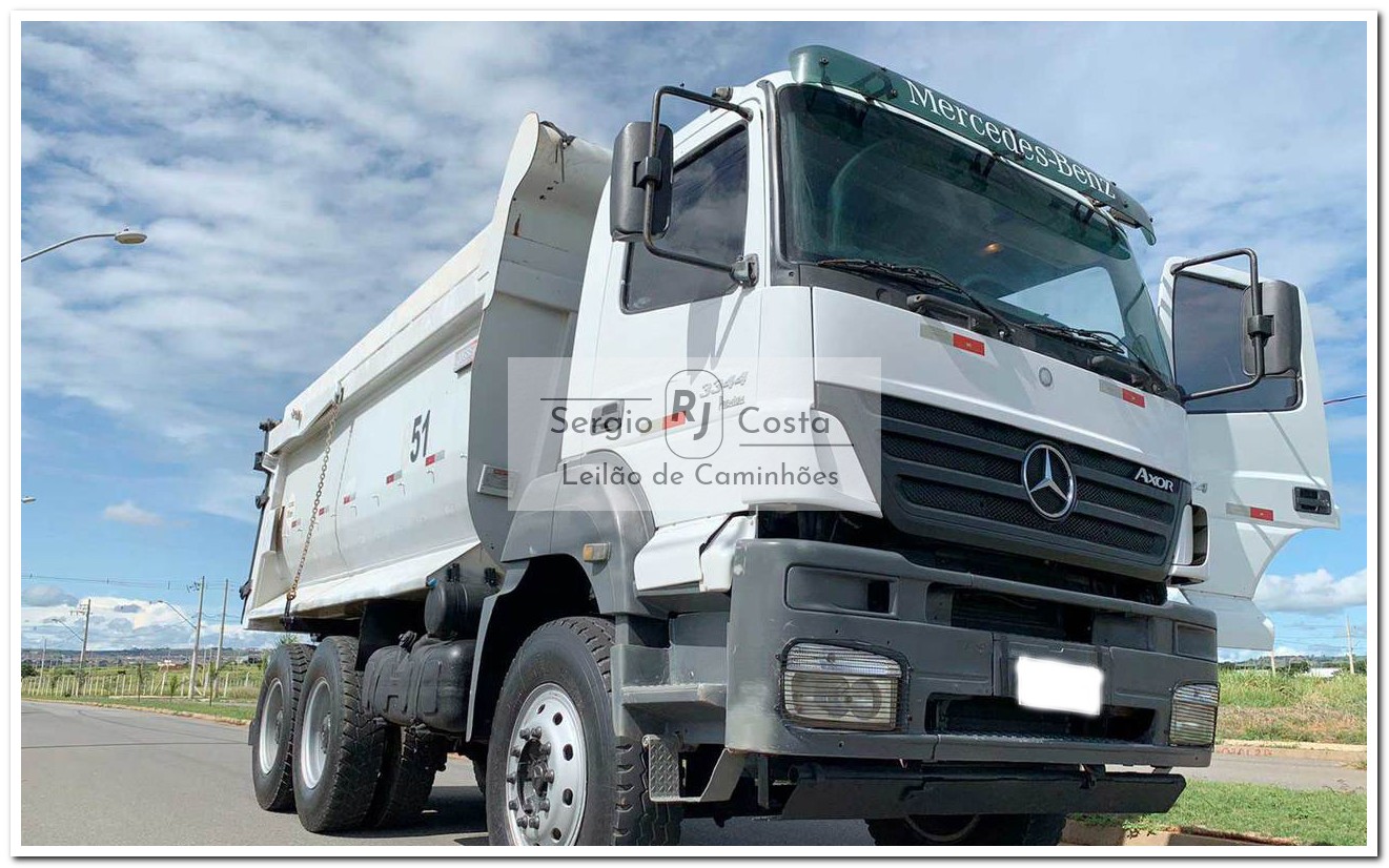 MERCEDES BENZ MB3344 2011