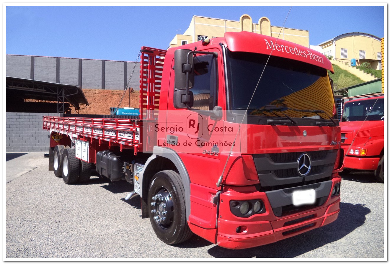 MERCEDES BENZ MB2426 2014