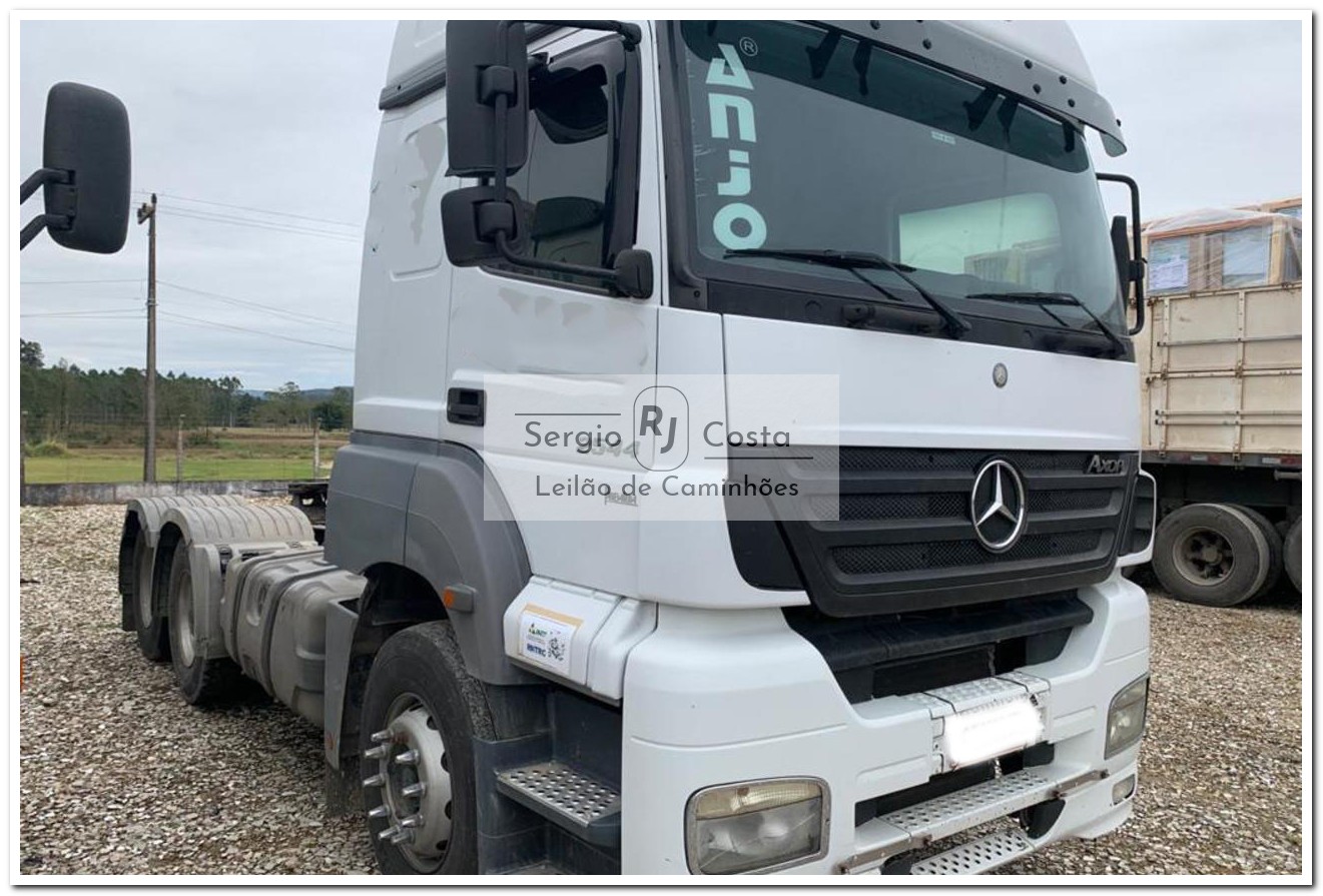 MERCEDES BENZ MB2544 2011