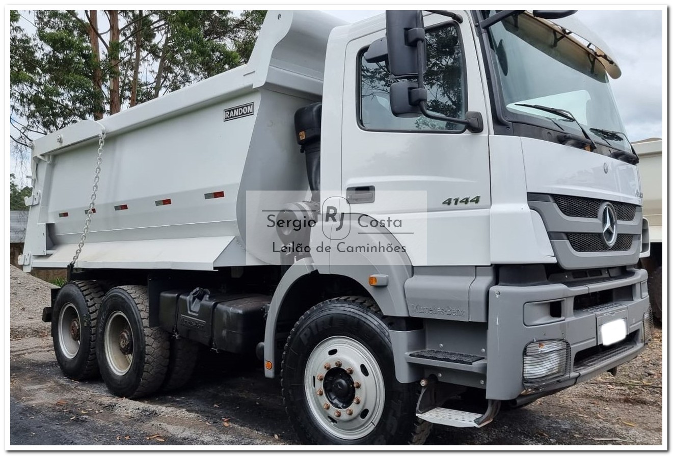 MERCEDES BENZ MB4144 2019